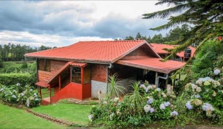 Villa Familiar